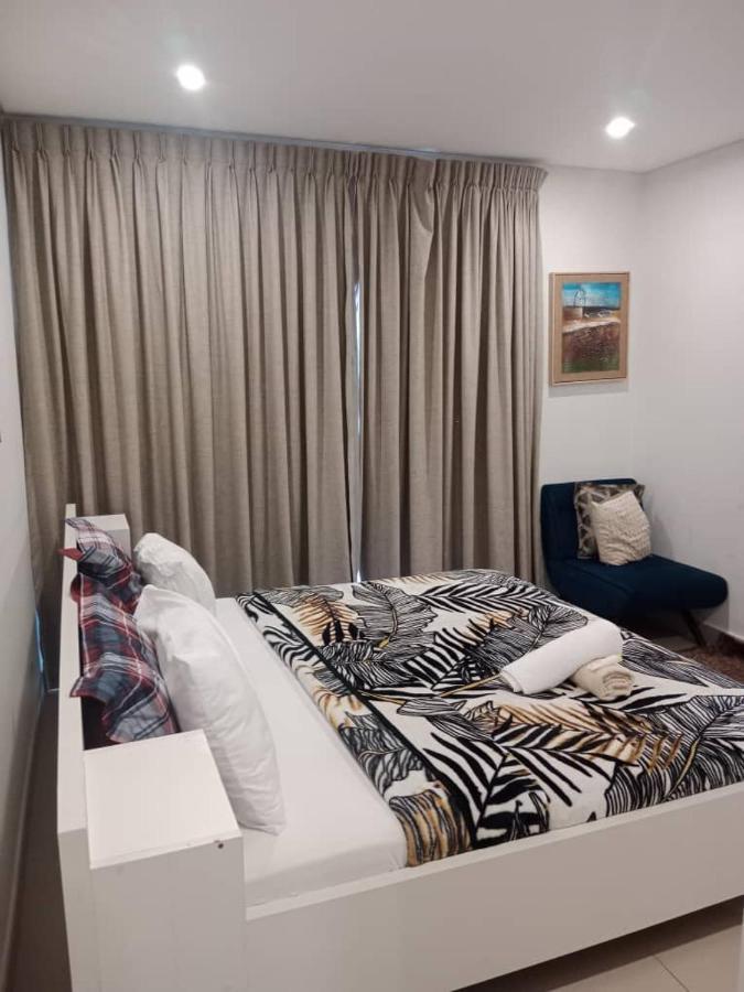 Riviera Residence By Cozy Accra Luaran gambar